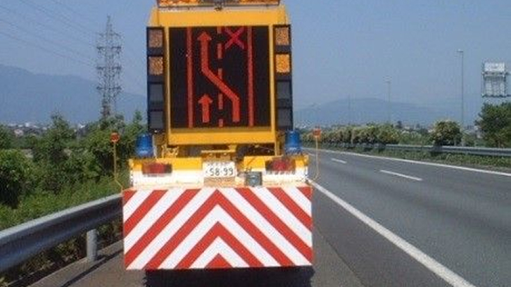 仮設情報板による交通情報提供のイメージ